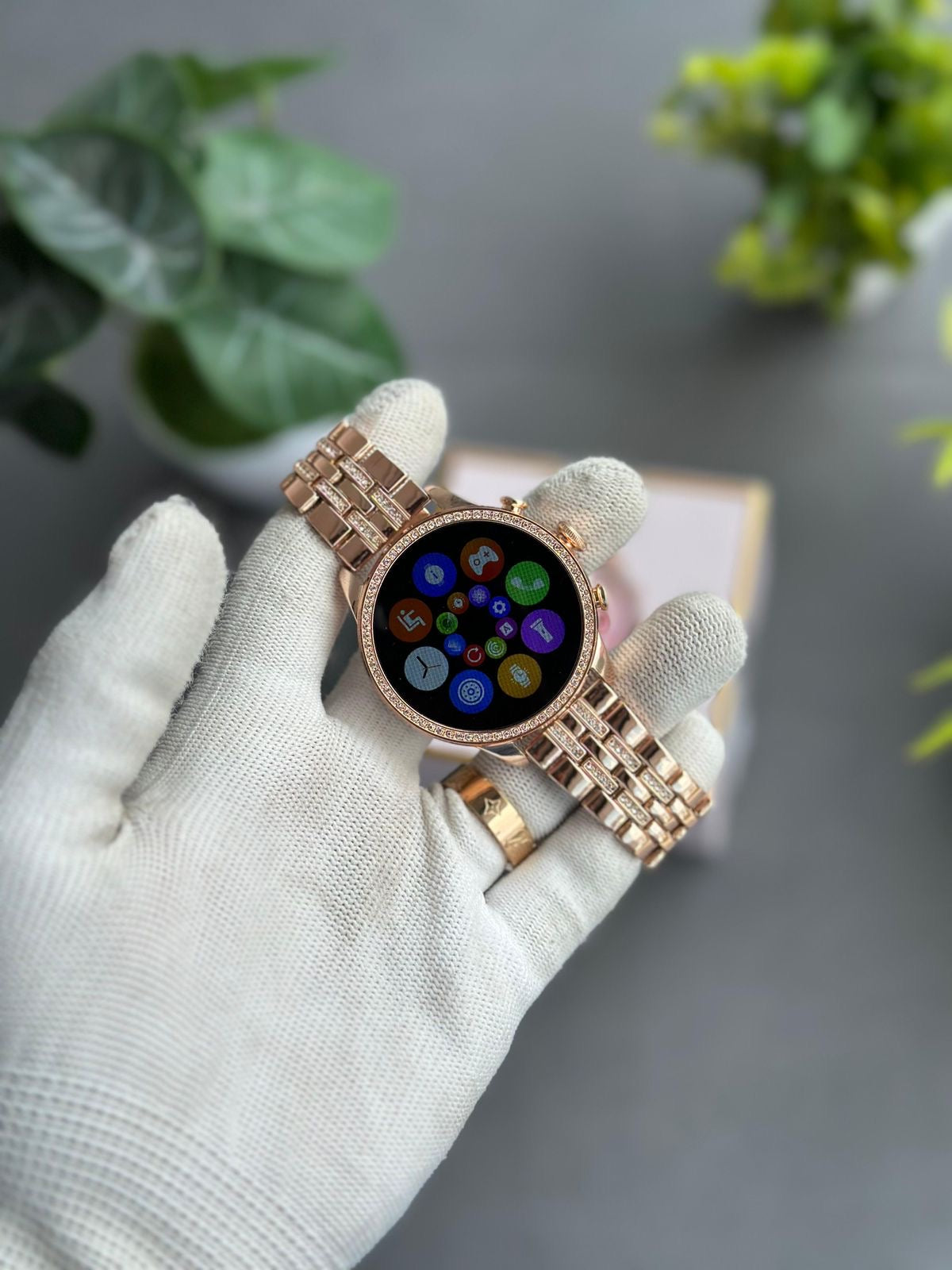 GEN 9 Diamond Strap Edition With Wireless Charging*
