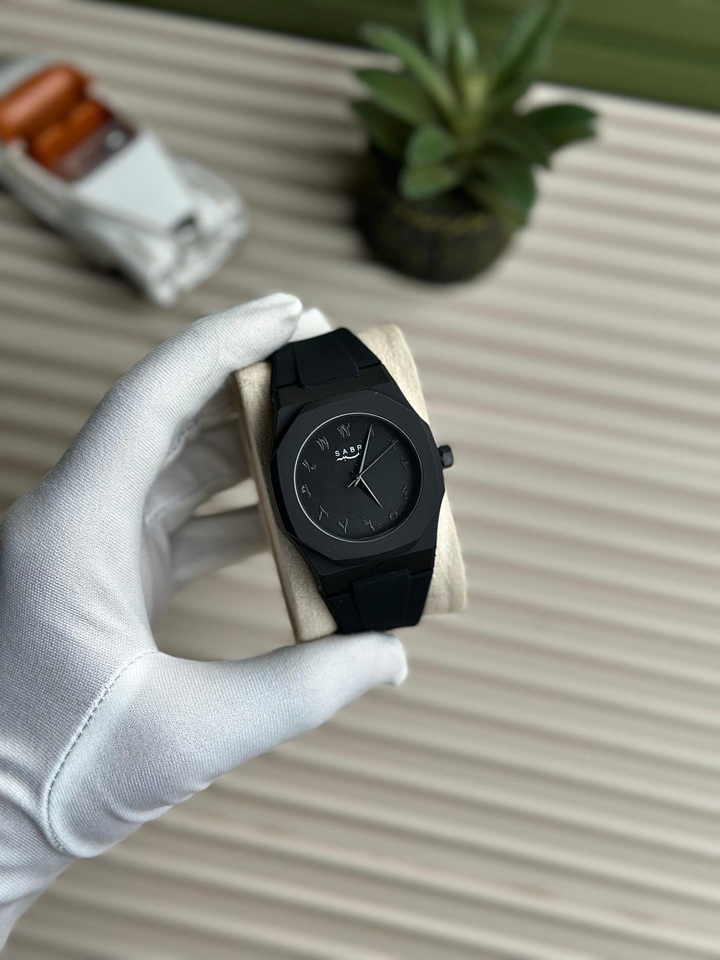 ARABIC AURA Watch